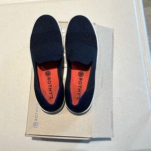 Rothy’s Maritime Latice Stitch Sneakers 9